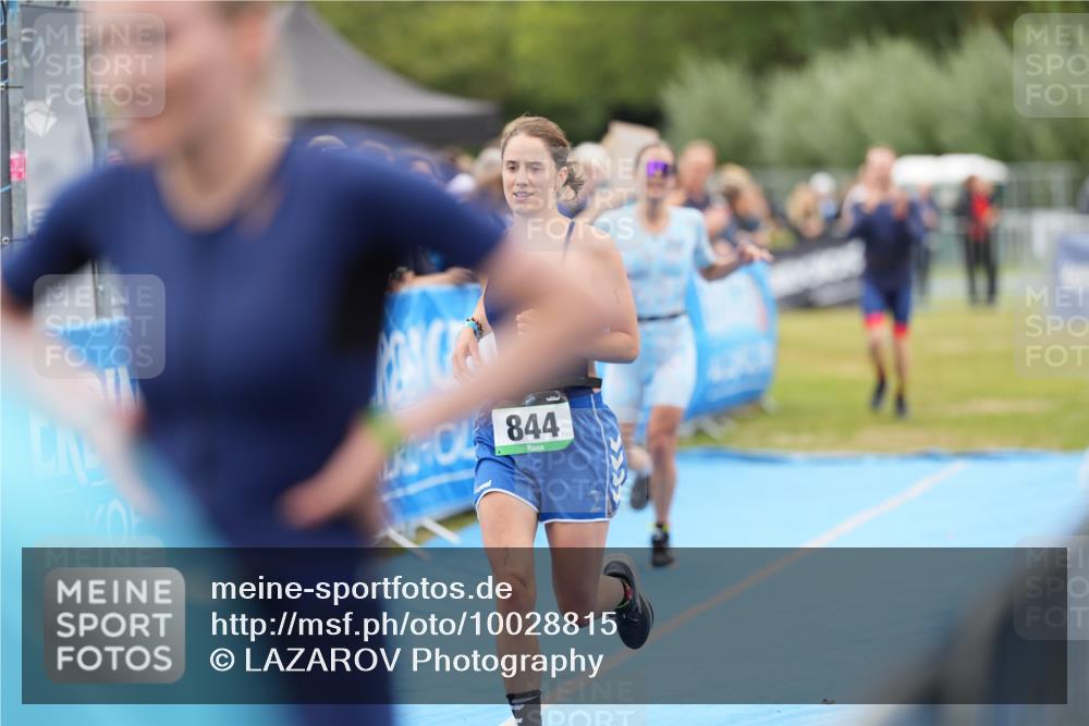 30.08.2026 - Elbe Triathlon Hamburg LAZAROV Photography http://msf.ph/oto/10028815 30.08.2026 11:58:45 Ziel 844, 1401, 1489, 1526, 1588 meine-sportfotos.de