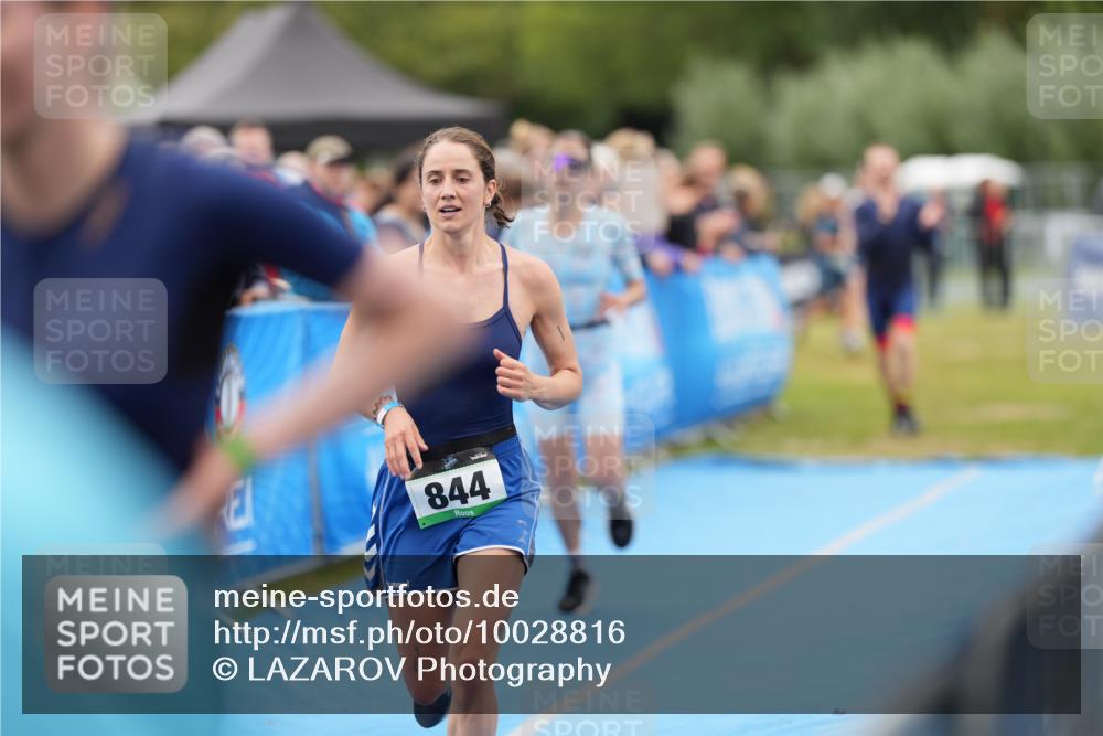 30.08.2026 - Elbe Triathlon Hamburg LAZAROV Photography http://msf.ph/oto/10028816 30.08.2026 11:58:46 Ziel 844, 1401, 1489, 1526, 1588 meine-sportfotos.de