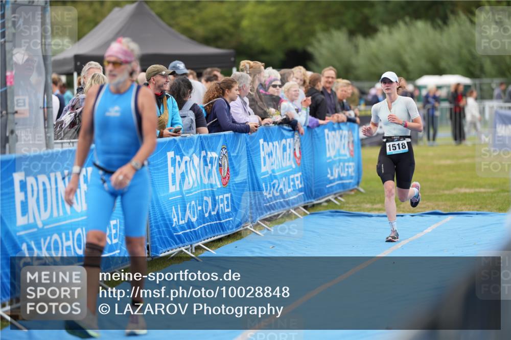30.08.2026 - Elbe Triathlon Hamburg LAZAROV Photography http://msf.ph/oto/10028848 30.08.2026 12:00:20 Ziel 1362, 1518 meine-sportfotos.de