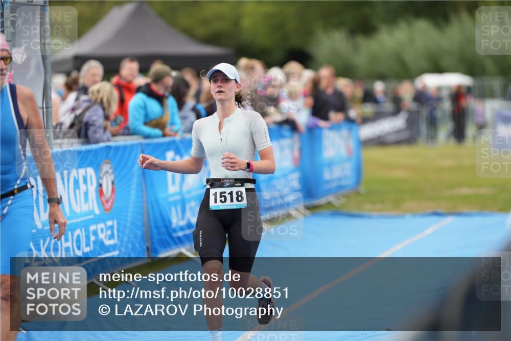 30.08.2026 - Elbe Triathlon Hamburg LAZAROV Photography http://msf.ph/oto/10028851 30.08.2026 12:00:23 Ziel 1362, 1518 meine-sportfotos.de
