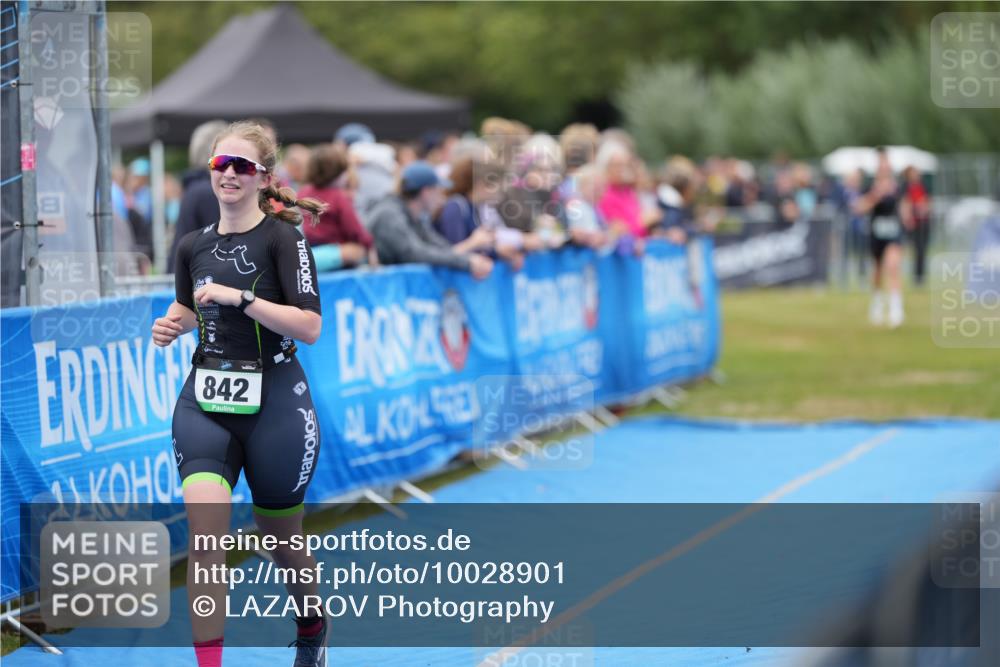 30.08.2026 - Elbe Triathlon Hamburg LAZAROV Photography http://msf.ph/oto/10028901 30.08.2026 12:02:48 Ziel 842, 1579 meine-sportfotos.de