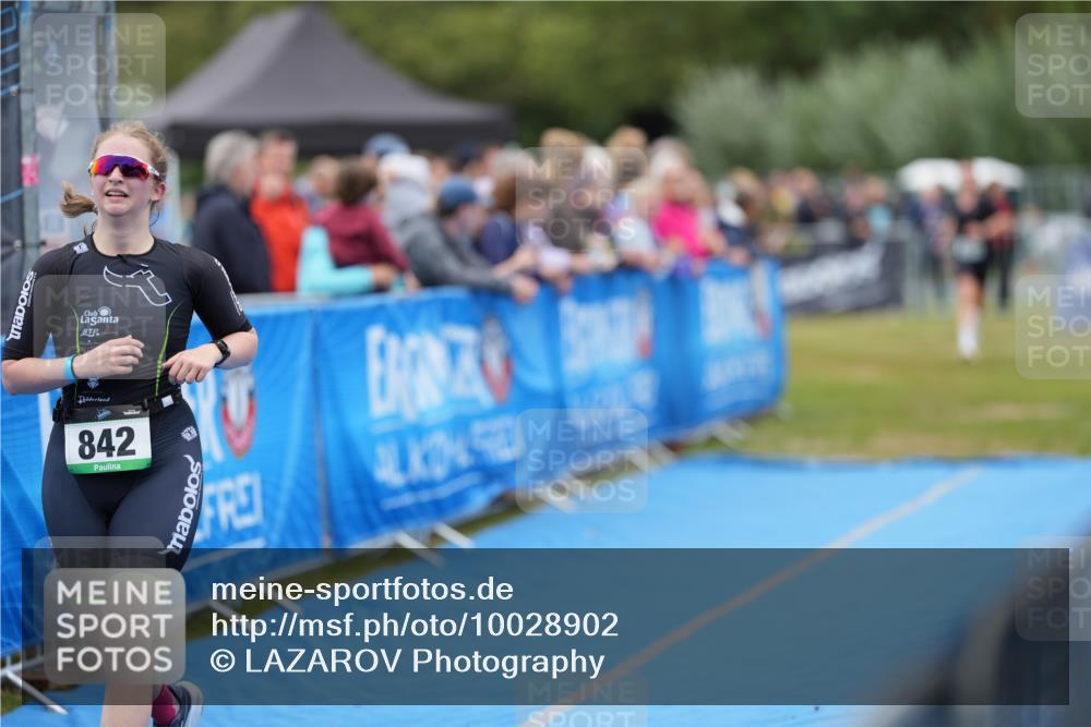 30.08.2026 - Elbe Triathlon Hamburg LAZAROV Photography http://msf.ph/oto/10028902 30.08.2026 12:02:48 Ziel 842, 1579 meine-sportfotos.de