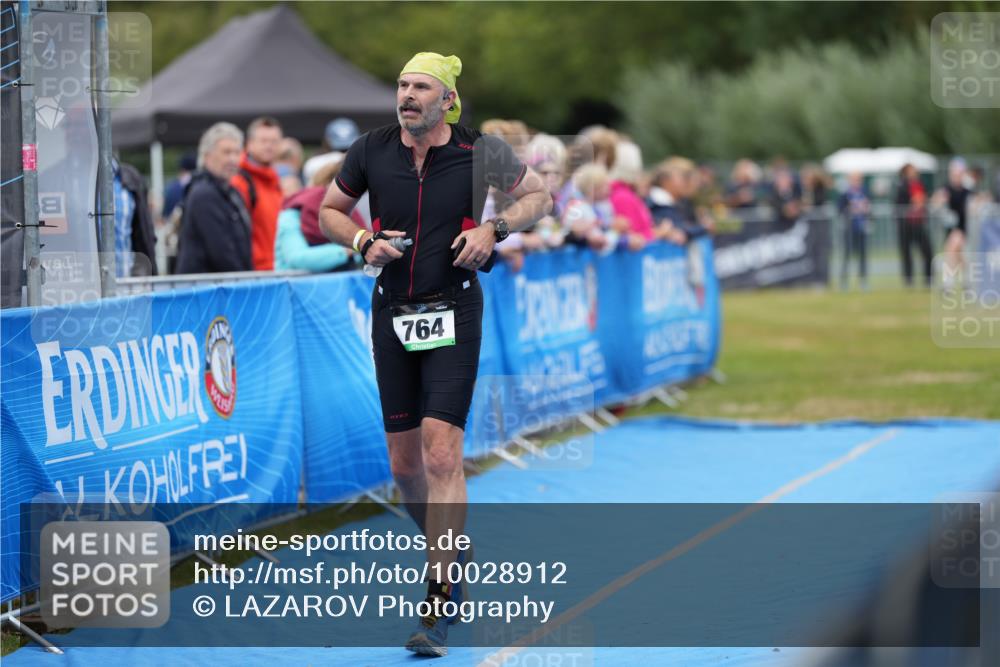 30.08.2026 - Elbe Triathlon Hamburg LAZAROV Photography http://msf.ph/oto/10028912 30.08.2026 12:03:06 Ziel 764, 942, 1544 meine-sportfotos.de