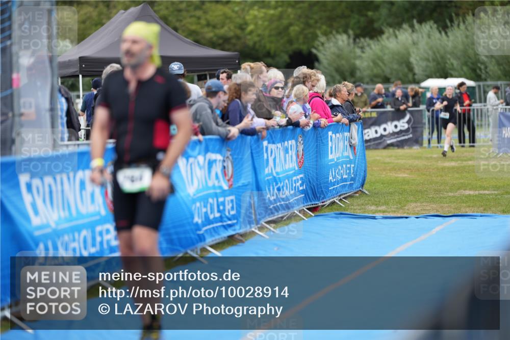 30.08.2026 - Elbe Triathlon Hamburg LAZAROV Photography http://msf.ph/oto/10028914 30.08.2026 12:03:07 Ziel 764, 1544 meine-sportfotos.de