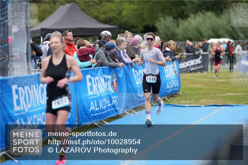 30.08.2026 - Elbe Triathlon Hamburg LAZAROV Photography http://msf.ph/oto/10028954 30.08.2026 12:04:33 Ziel 1510, 1632 meine-sportfotos.de
