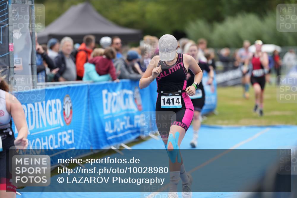 30.08.2026 - Elbe Triathlon Hamburg LAZAROV Photography http://msf.ph/oto/10028980 30.08.2026 12:05:17 Ziel 1414, 1424, 1459, 1460, 1488, 1525 meine-sportfotos.de