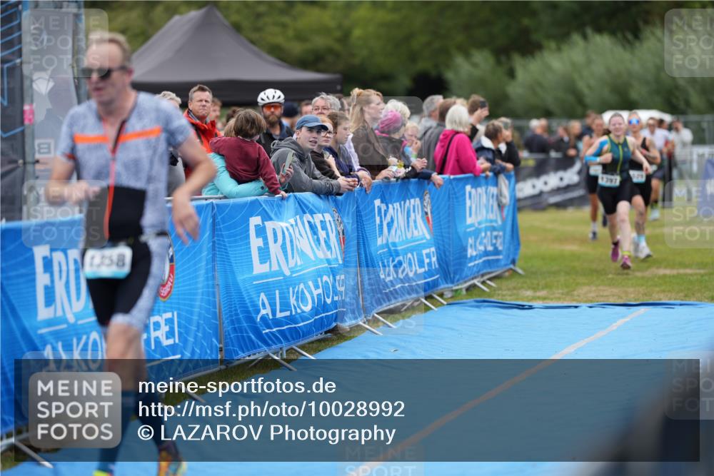 30.08.2026 - Elbe Triathlon Hamburg LAZAROV Photography http://msf.ph/oto/10028992 30.08.2026 12:05:28 Ziel 1358, 1397, 1460, 1529, 1577 meine-sportfotos.de