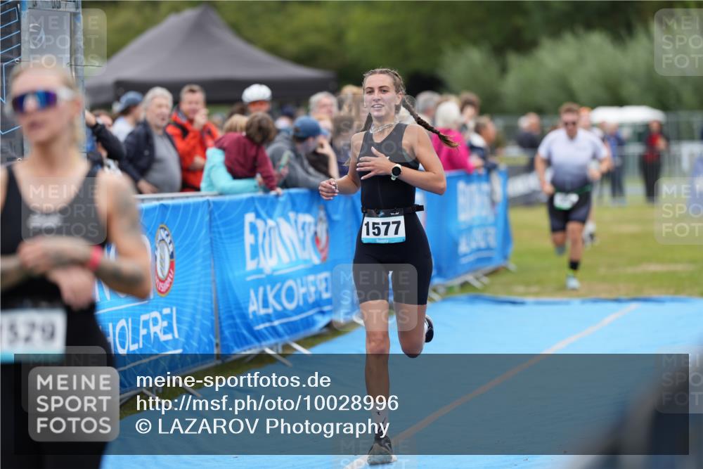 30.08.2026 - Elbe Triathlon Hamburg LAZAROV Photography http://msf.ph/oto/10028996 30.08.2026 12:05:35 Ziel 564, 1397, 1475, 1529, 1577 meine-sportfotos.de