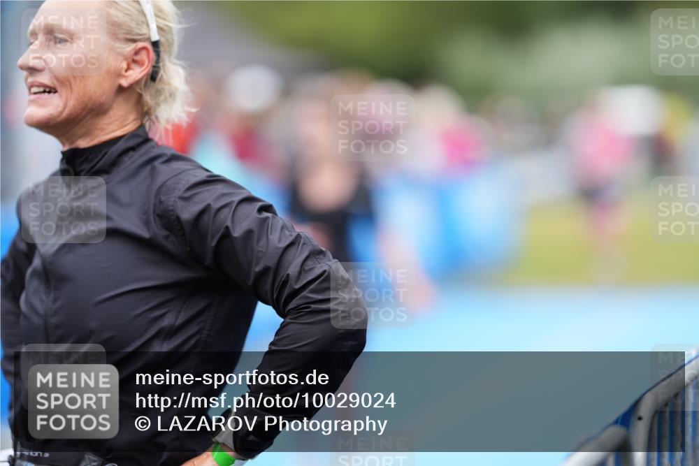 30.08.2026 - Elbe Triathlon Hamburg LAZAROV Photography http://msf.ph/oto/10029024 30.08.2026 12:06:36 Ziel 1492, 1703 meine-sportfotos.de