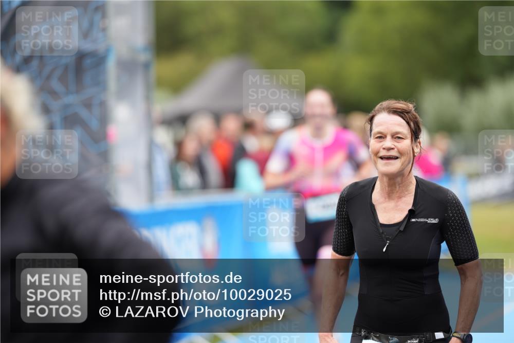 30.08.2026 - Elbe Triathlon Hamburg LAZAROV Photography http://msf.ph/oto/10029025 30.08.2026 12:06:40 Ziel 1448, 1492 meine-sportfotos.de