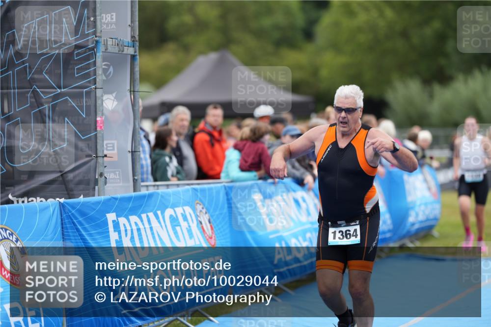 30.08.2026 - Elbe Triathlon Hamburg LAZAROV Photography http://msf.ph/oto/10029044 30.08.2026 12:07:38 Ziel 1364, 1538 meine-sportfotos.de