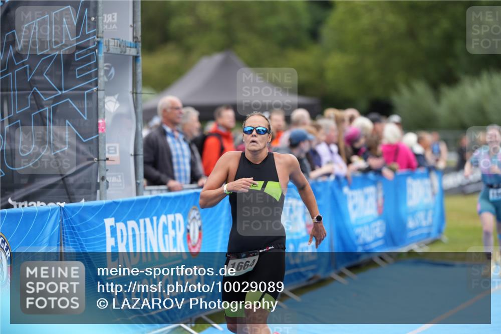 30.08.2026 - Elbe Triathlon Hamburg LAZAROV Photography http://msf.ph/oto/10029089 30.08.2026 12:09:16 Ziel 1505, 1664 meine-sportfotos.de