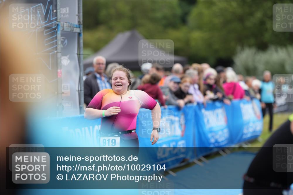 30.08.2026 - Elbe Triathlon Hamburg LAZAROV Photography http://msf.ph/oto/10029104 30.08.2026 12:09:40 Ziel 919, 1574 meine-sportfotos.de