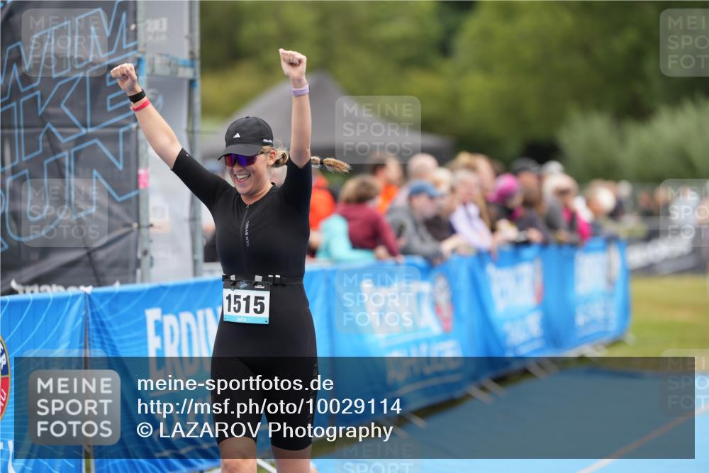 30.08.2026 - Elbe Triathlon Hamburg LAZAROV Photography http://msf.ph/oto/10029114 30.08.2026 12:10:09 Ziel 1515, 1626 meine-sportfotos.de