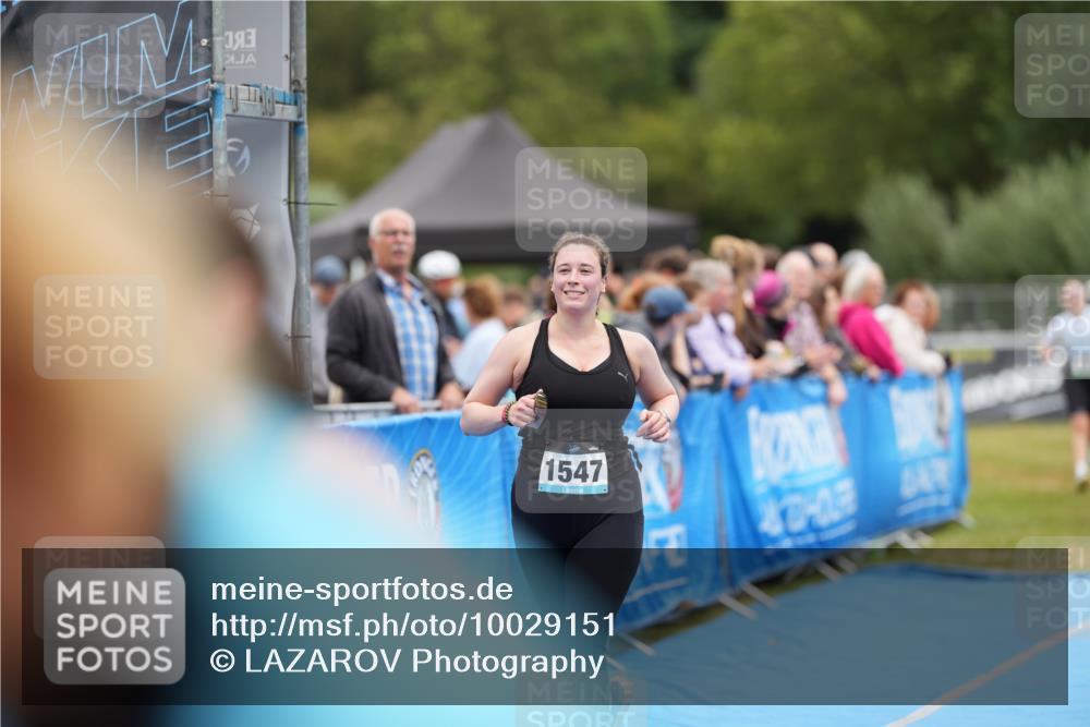 30.08.2026 - Elbe Triathlon Hamburg LAZAROV Photography http://msf.ph/oto/10029151 30.08.2026 12:11:27 Ziel 893, 1547 meine-sportfotos.de