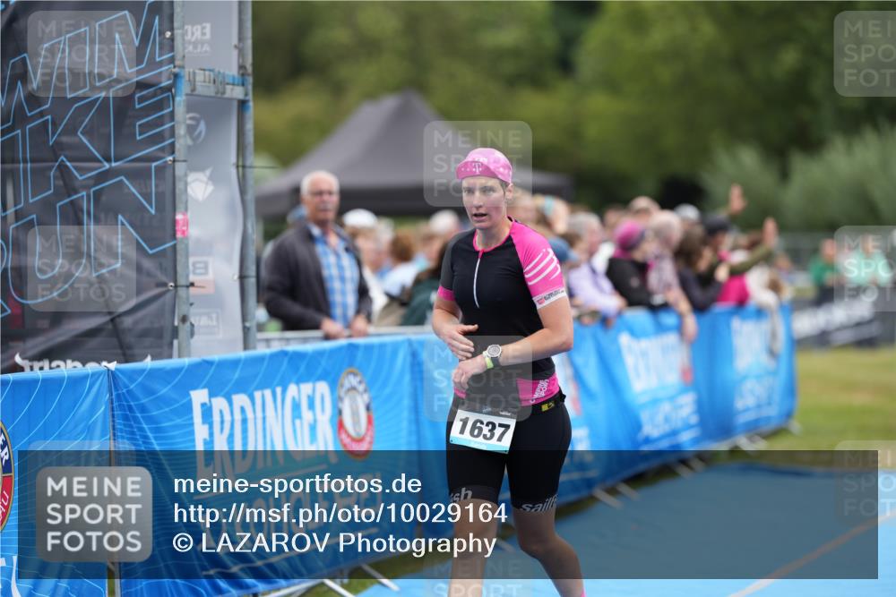 30.08.2026 - Elbe Triathlon Hamburg LAZAROV Photography http://msf.ph/oto/10029164 30.08.2026 12:12:03 Ziel 1490, 1637 meine-sportfotos.de