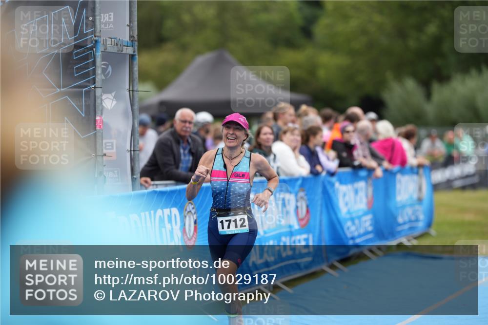 30.08.2026 - Elbe Triathlon Hamburg LAZAROV Photography http://msf.ph/oto/10029187 30.08.2026 12:13:47 Ziel 1409, 1712 meine-sportfotos.de