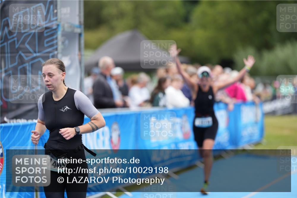 30.08.2026 - Elbe Triathlon Hamburg LAZAROV Photography http://msf.ph/oto/10029198 30.08.2026 12:14:37 Ziel 1469, 1502, 1678 meine-sportfotos.de