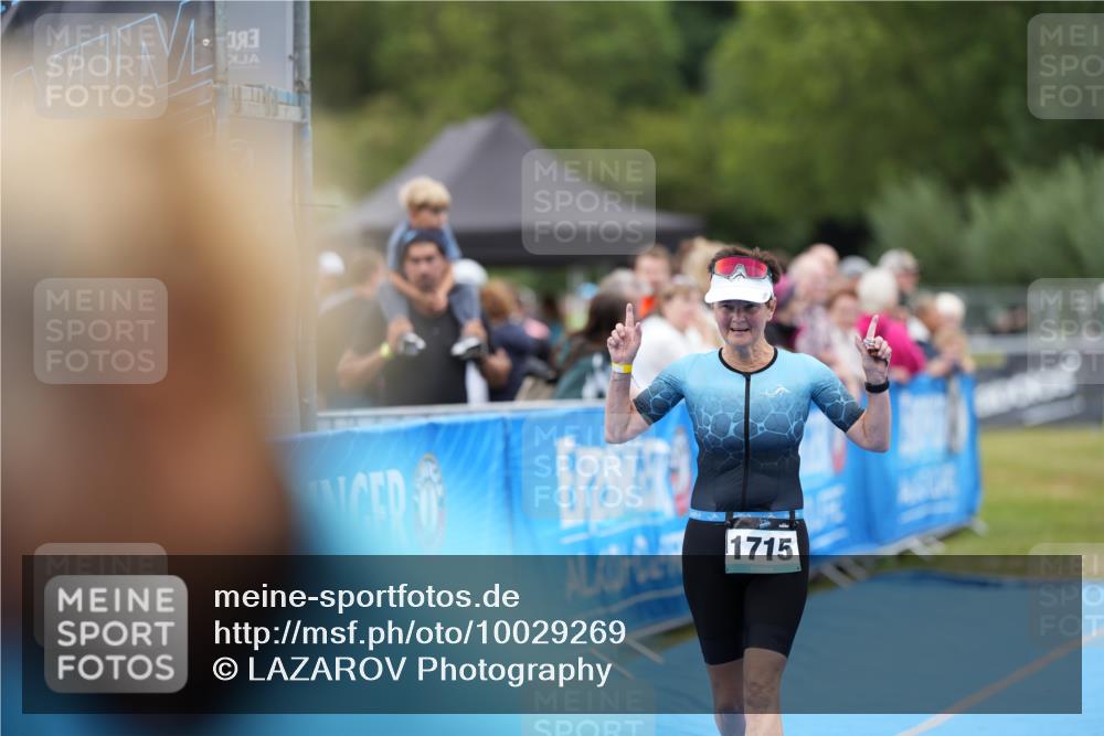 30.08.2026 - Elbe Triathlon Hamburg LAZAROV Photography http://msf.ph/oto/10029269 30.08.2026 12:18:15 Ziel 1521, 1715 meine-sportfotos.de