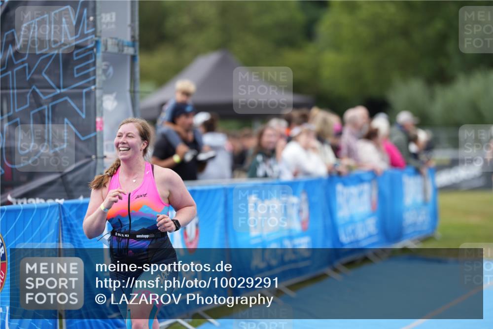 30.08.2026 - Elbe Triathlon Hamburg LAZAROV Photography http://msf.ph/oto/10029291 30.08.2026 12:19:34 Ziel 1504, 1623 meine-sportfotos.de