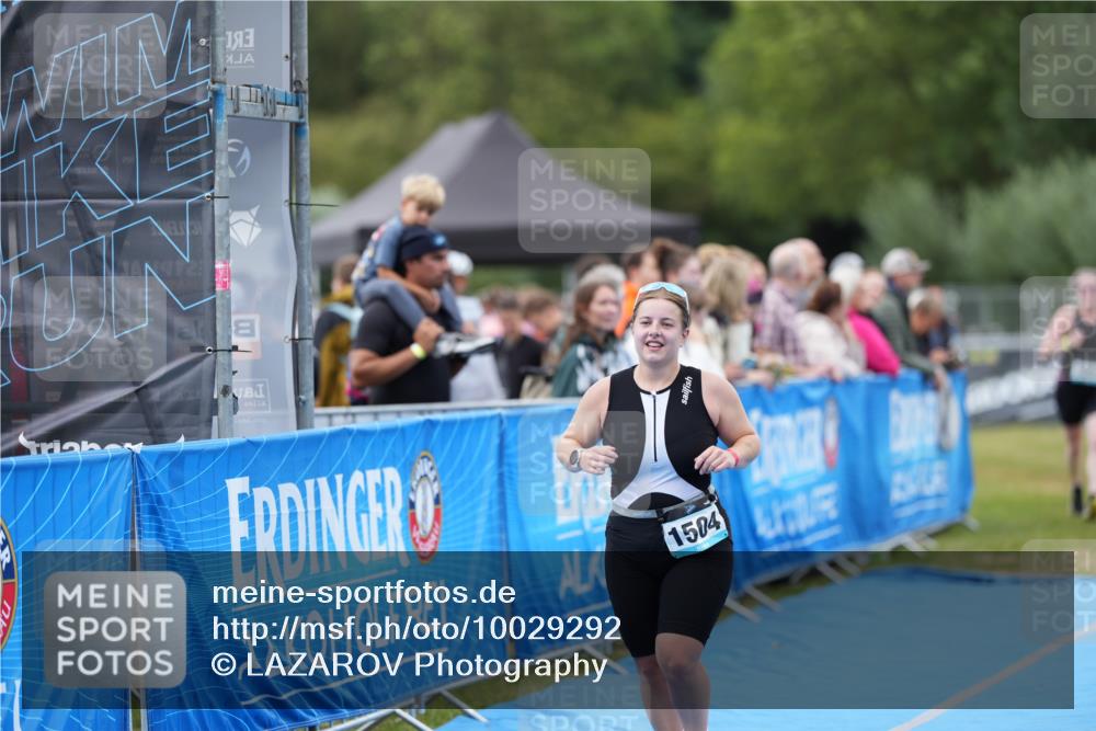 30.08.2026 - Elbe Triathlon Hamburg LAZAROV Photography http://msf.ph/oto/10029292 30.08.2026 12:19:38 Ziel 1504, 1694 meine-sportfotos.de