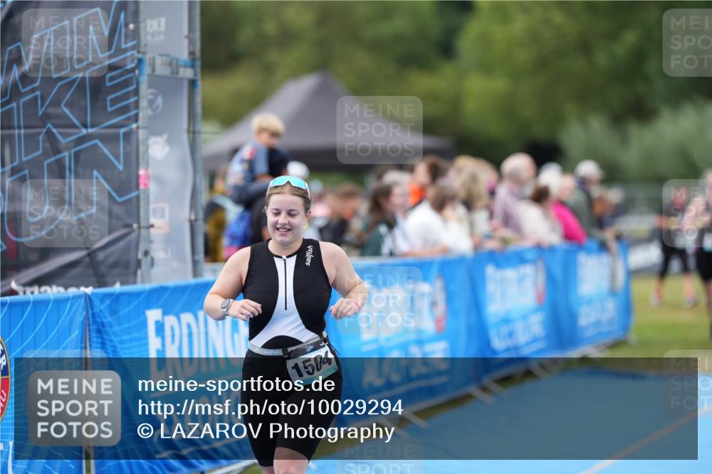30.08.2026 - Elbe Triathlon Hamburg LAZAROV Photography http://msf.ph/oto/10029294 30.08.2026 12:19:39 Ziel 1504, 1694 meine-sportfotos.de