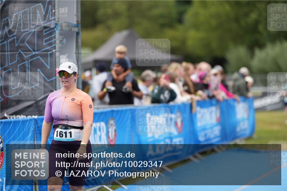 30.08.2026 - Elbe Triathlon Hamburg LAZAROV Photography http://msf.ph/oto/10029347 30.08.2026 12:22:50 Ziel 1540, 1543, 1609, 1611 meine-sportfotos.de