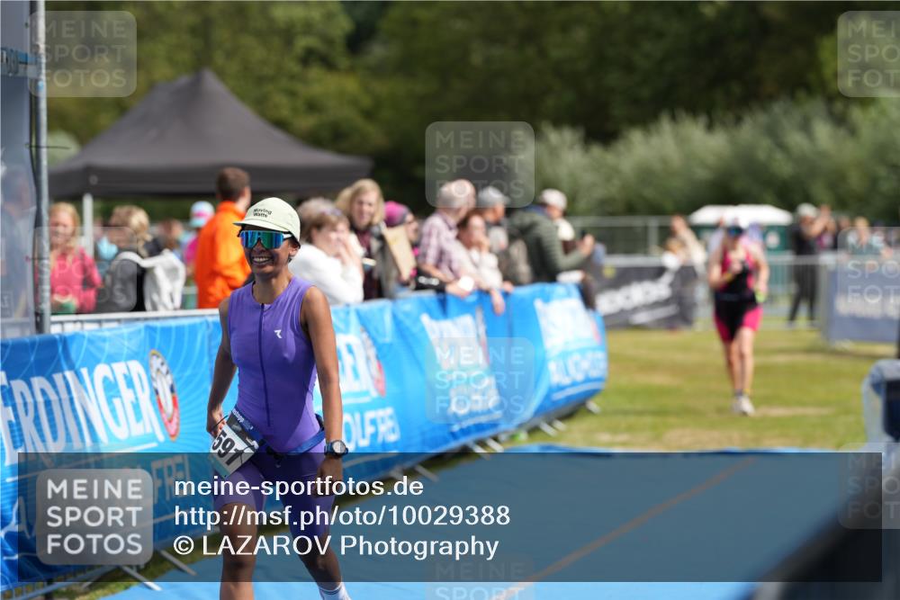 30.08.2026 - Elbe Triathlon Hamburg LAZAROV Photography http://msf.ph/oto/10029388 30.08.2026 12:31:52 Ziel 1591, 1644 meine-sportfotos.de