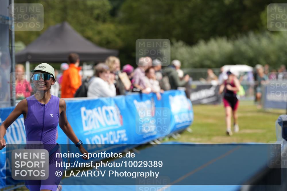 30.08.2026 - Elbe Triathlon Hamburg LAZAROV Photography http://msf.ph/oto/10029389 30.08.2026 12:31:53 Ziel 1591, 1644 meine-sportfotos.de