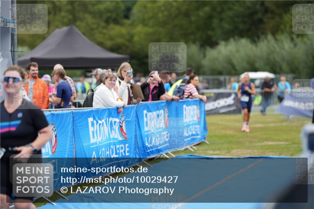 30.08.2026 - Elbe Triathlon Hamburg LAZAROV Photography http://msf.ph/oto/10029427 30.08.2026 12:35:07 Ziel 1674, 1704 meine-sportfotos.de