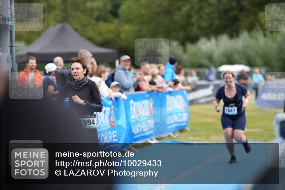 30.08.2026 - Elbe Triathlon Hamburg LAZAROV Photography http://msf.ph/oto/10029433 30.08.2026 12:38:37 Ziel 1594, 1641 meine-sportfotos.de