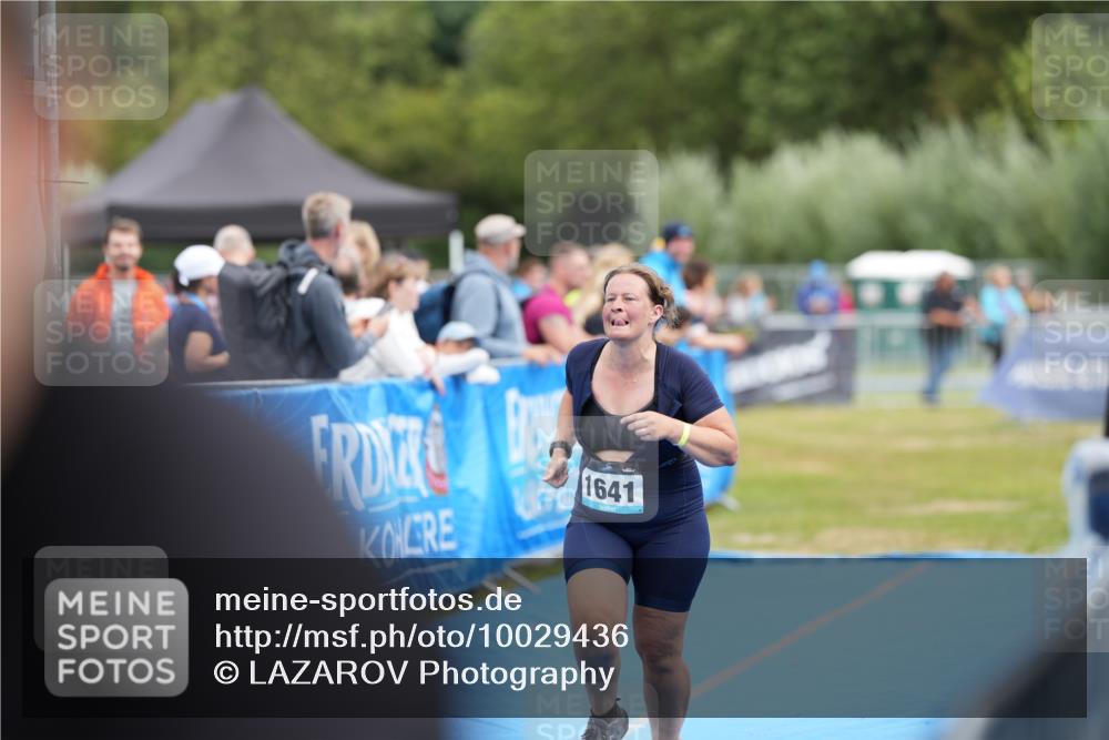 30.08.2026 - Elbe Triathlon Hamburg LAZAROV Photography http://msf.ph/oto/10029436 30.08.2026 12:38:39 Ziel 1594, 1641 meine-sportfotos.de