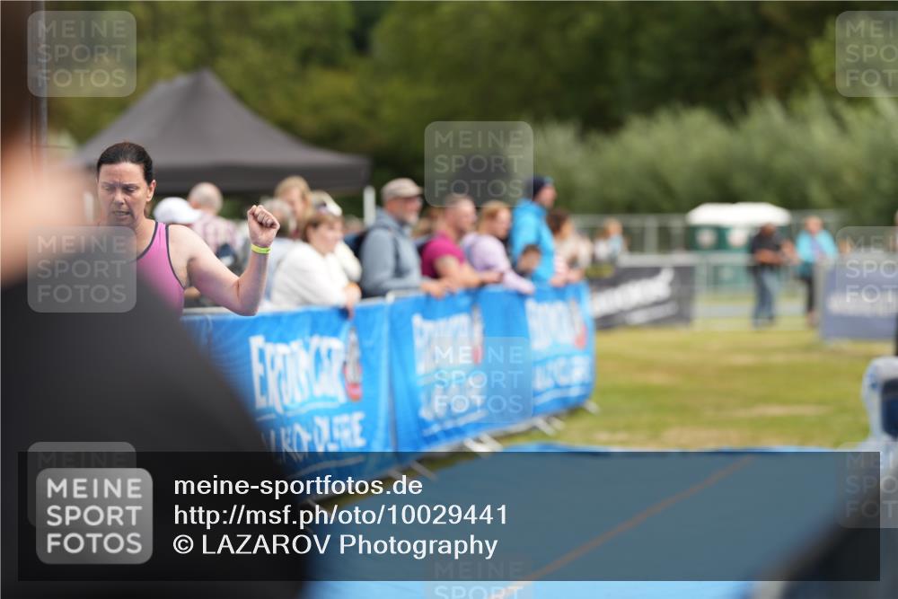 30.08.2026 - Elbe Triathlon Hamburg LAZAROV Photography http://msf.ph/oto/10029441 30.08.2026 12:39:47 Ziel 1691 meine-sportfotos.de