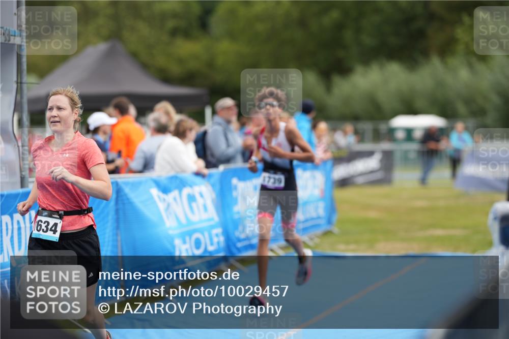 30.08.2026 - Elbe Triathlon Hamburg LAZAROV Photography http://msf.ph/oto/10029457 30.08.2026 12:40:35 Ziel 1634, 1739 meine-sportfotos.de