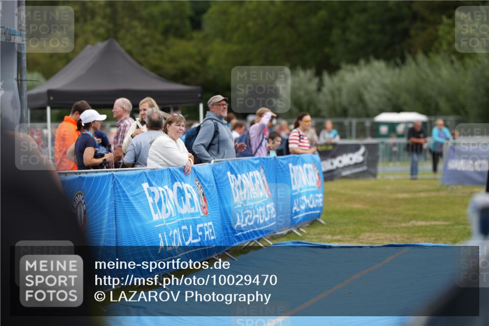 30.08.2026 - Elbe Triathlon Hamburg LAZAROV Photography http://msf.ph/oto/10029470 30.08.2026 12:41:35 Ziel 1709 meine-sportfotos.de