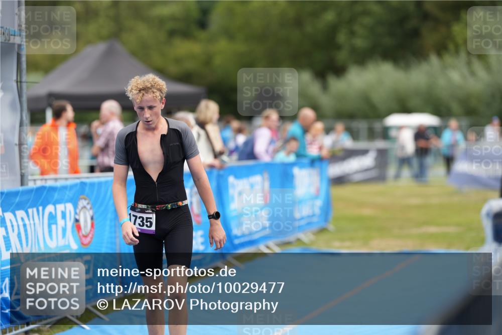 30.08.2026 - Elbe Triathlon Hamburg LAZAROV Photography http://msf.ph/oto/10029477 30.08.2026 12:42:44 Ziel 1735 meine-sportfotos.de