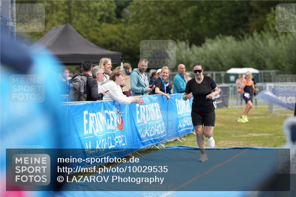 30.08.2026 - Elbe Triathlon Hamburg LAZAROV Photography http://msf.ph/oto/10029535 30.08.2026 12:48:00 Ziel 1642, 1730 meine-sportfotos.de