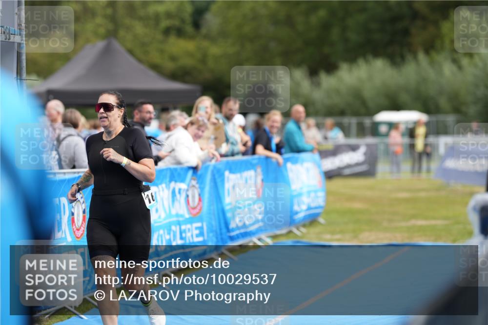 30.08.2026 - Elbe Triathlon Hamburg LAZAROV Photography http://msf.ph/oto/10029537 30.08.2026 12:48:03 Ziel 1642, 1730 meine-sportfotos.de