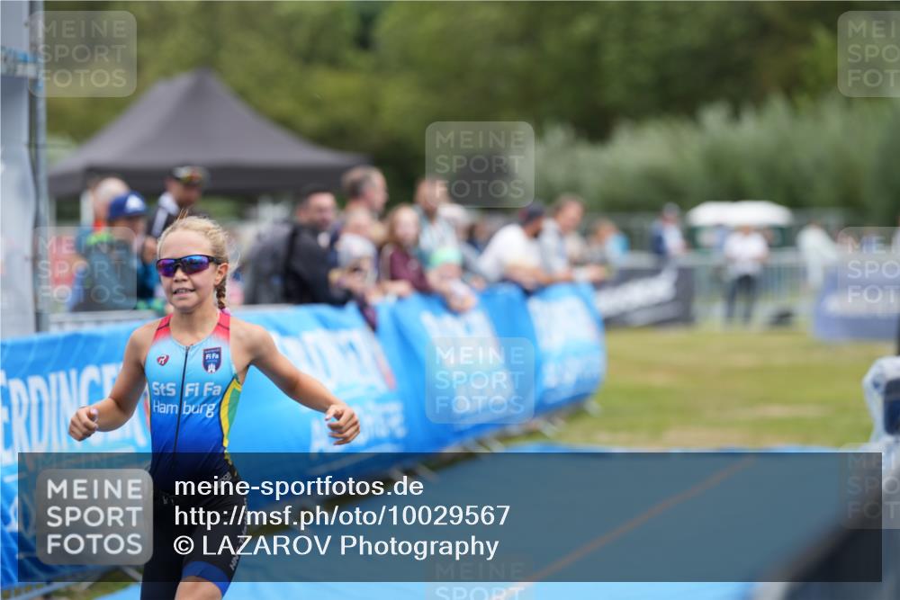 30.08.2026 - Elbe Triathlon Hamburg LAZAROV Photography http://msf.ph/oto/10029567 30.08.2026 12:54:08 Ziel 1855 meine-sportfotos.de