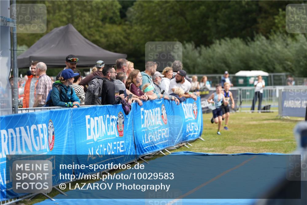 30.08.2026 - Elbe Triathlon Hamburg LAZAROV Photography http://msf.ph/oto/10029583 30.08.2026 12:54:43 Ziel 1839, 1880 meine-sportfotos.de