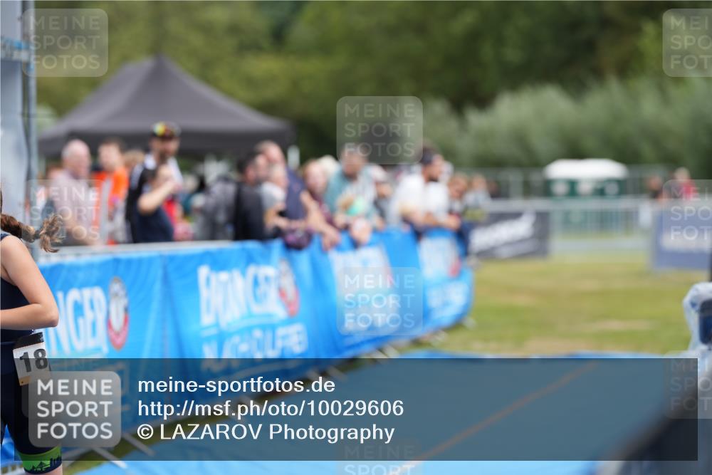 30.08.2026 - Elbe Triathlon Hamburg LAZAROV Photography http://msf.ph/oto/10029606 30.08.2026 12:55:30 Ziel 1844, 1863 meine-sportfotos.de