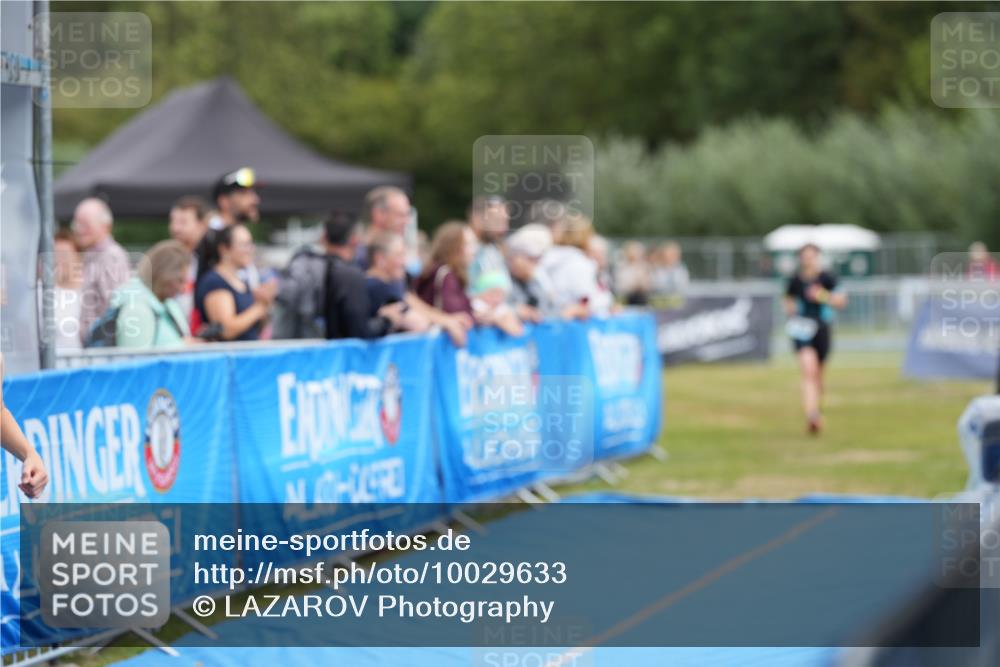 30.08.2026 - Elbe Triathlon Hamburg LAZAROV Photography http://msf.ph/oto/10029633 30.08.2026 12:56:53 Ziel 1608, 1848 meine-sportfotos.de