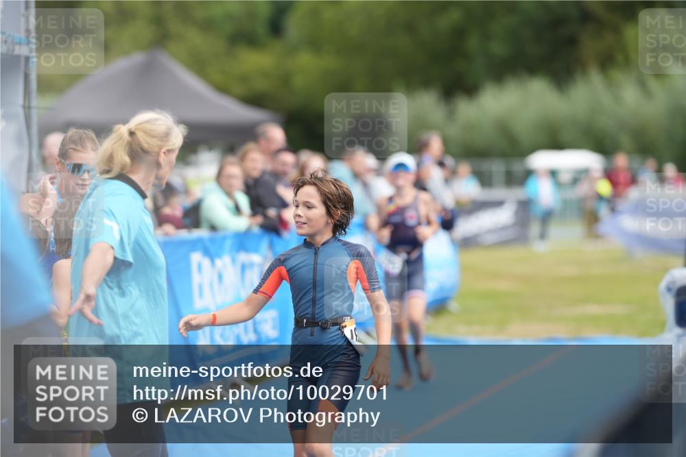 30.08.2026 - Elbe Triathlon Hamburg LAZAROV Photography http://msf.ph/oto/10029701 30.08.2026 13:01:09 Ziel 1783, 1837 meine-sportfotos.de