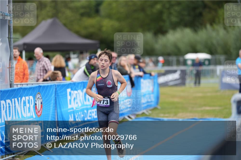 30.08.2026 - Elbe Triathlon Hamburg LAZAROV Photography http://msf.ph/oto/10029766 30.08.2026 13:10:49 Ziel 1773 meine-sportfotos.de