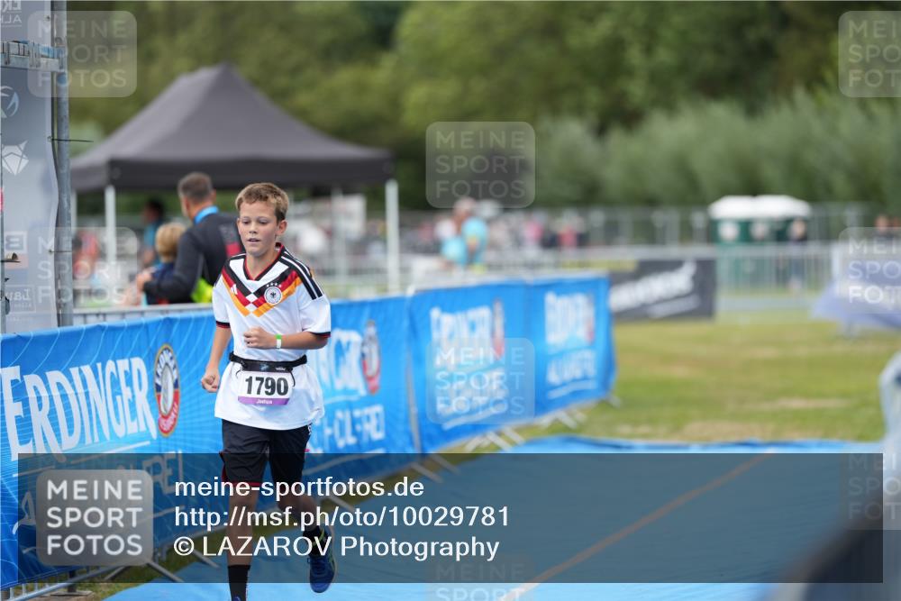 30.08.2026 - Elbe Triathlon Hamburg LAZAROV Photography http://msf.ph/oto/10029781 30.08.2026 13:21:54 Ziel 1790 meine-sportfotos.de