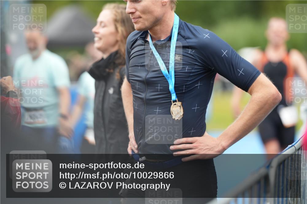 30.08.2026 - Elbe Triathlon Hamburg LAZAROV Photography http://msf.ph/oto/10029866 30.08.2026 16:31:13 Ziel  meine-sportfotos.de
