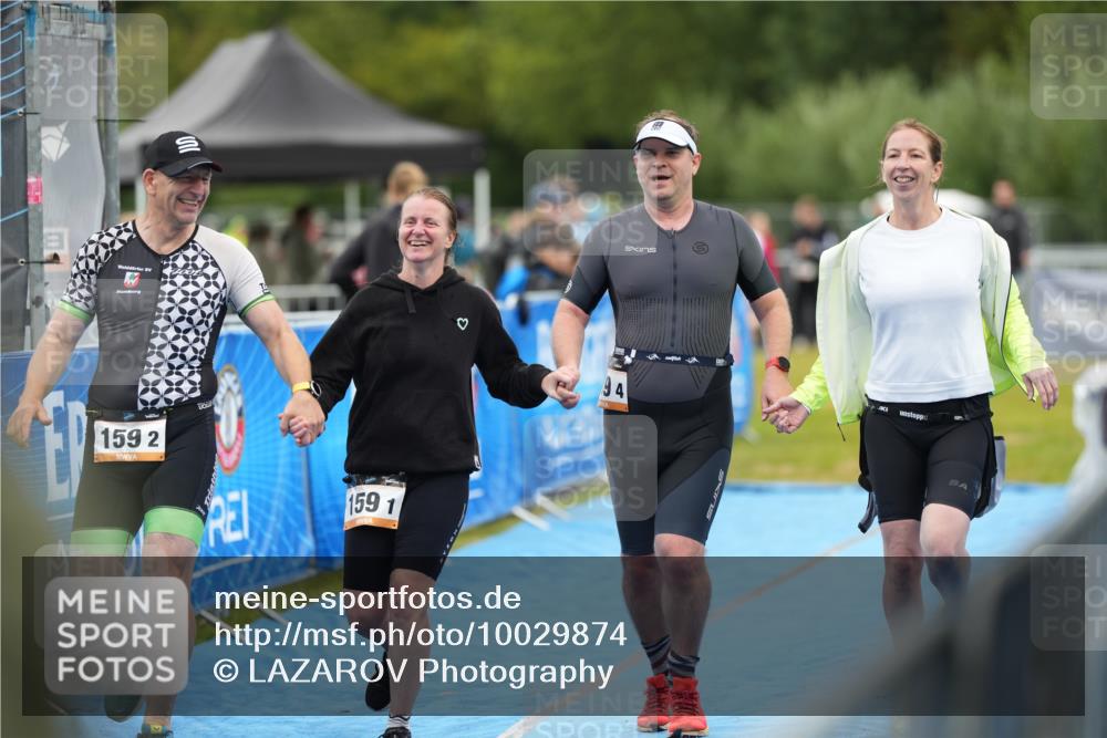 30.08.2026 - Elbe Triathlon Hamburg LAZAROV Photography http://msf.ph/oto/10029874 30.08.2026 16:32:29 Ziel  meine-sportfotos.de