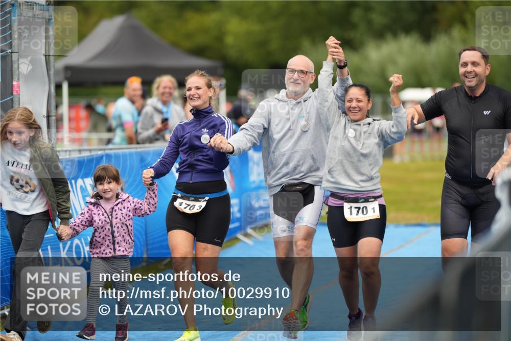 30.08.2026 - Elbe Triathlon Hamburg LAZAROV Photography http://msf.ph/oto/10029910 30.08.2026 16:39:38 Ziel  meine-sportfotos.de