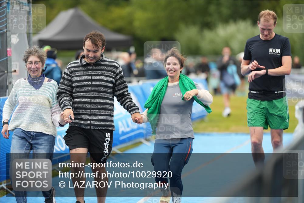 30.08.2026 - Elbe Triathlon Hamburg LAZAROV Photography http://msf.ph/oto/10029920 30.08.2026 16:44:46 Ziel  meine-sportfotos.de