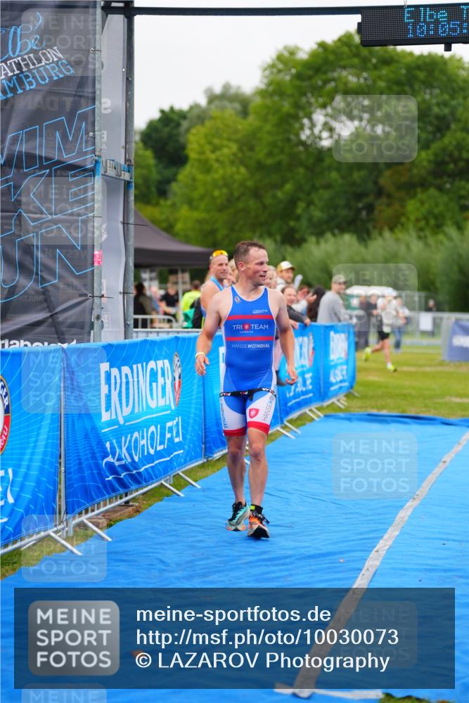 30.08.2026 - Elbe Triathlon Hamburg LAZAROV Photography http://msf.ph/oto/10030073 30.08.2026 10:05:43 Ziel 204 meine-sportfotos.de